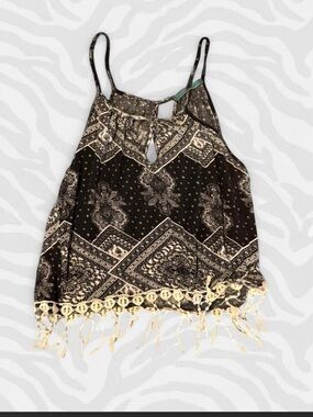julie's closet Black & Cream Boho Fringe Cami Top
